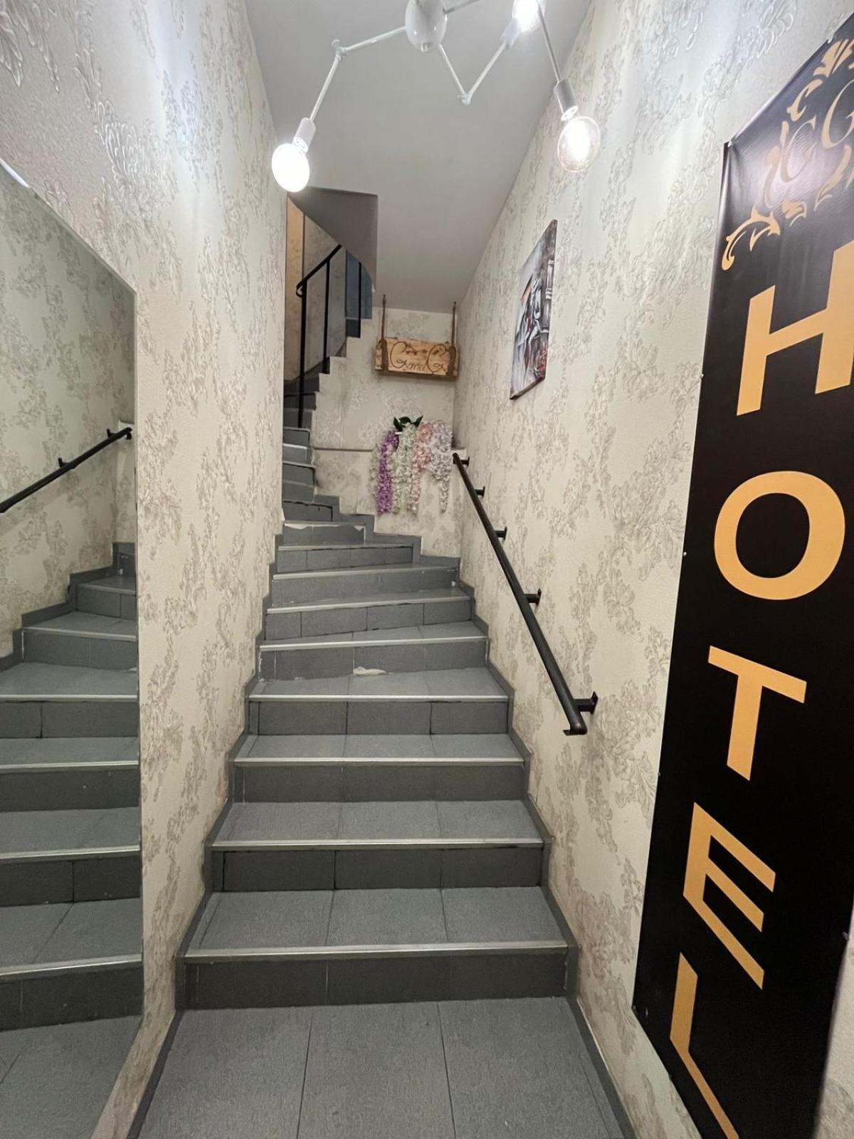 Hotel G&G Тбилиси Экстерьер фото